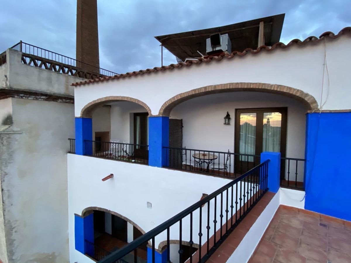 Hotel Rural La Posada De Las Cigueenas Херес де лос Кабайерос Екстериор снимка