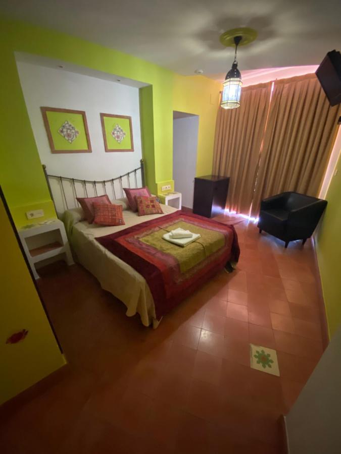 Hotel Rural La Posada De Las Cigueenas Херес де лос Кабайерос Екстериор снимка