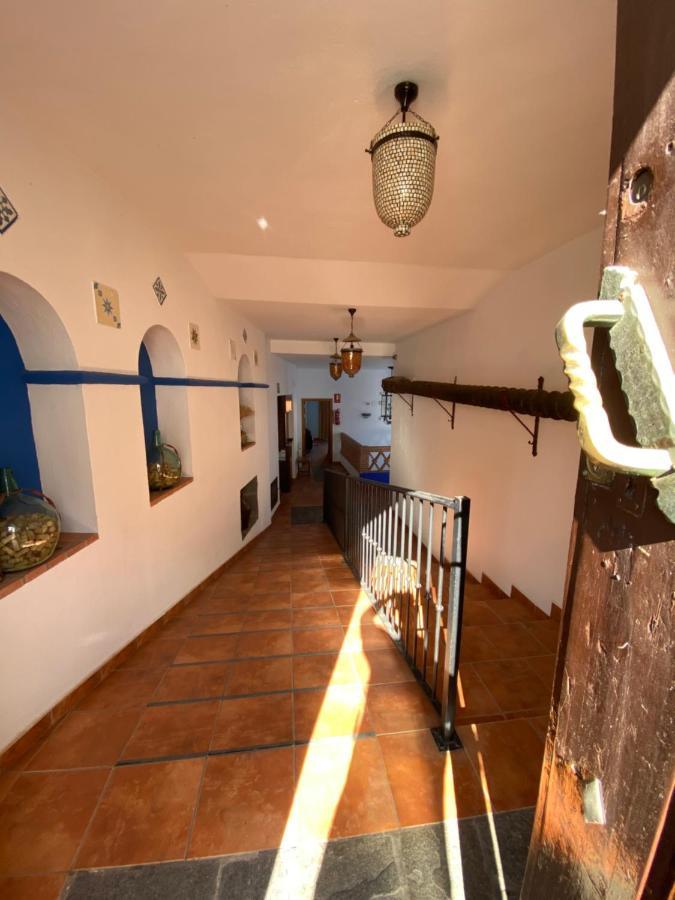 Hotel Rural La Posada De Las Cigueenas Херес де лос Кабайерос Екстериор снимка