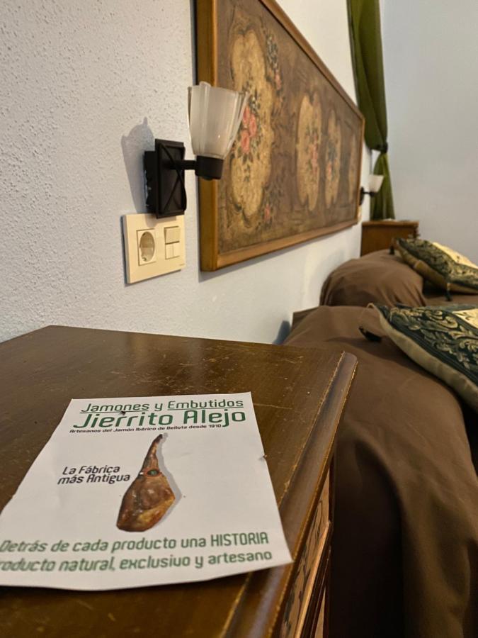 Hotel Rural La Posada De Las Cigueenas Херес де лос Кабайерос Екстериор снимка