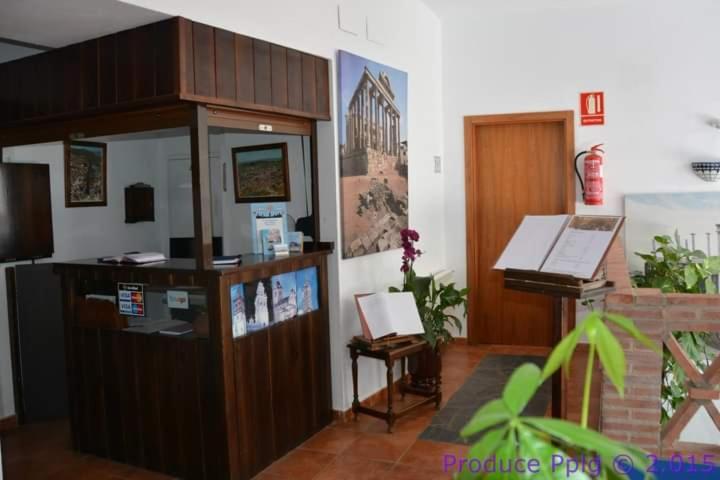 Hotel Rural La Posada De Las Cigueenas Херес де лос Кабайерос Екстериор снимка