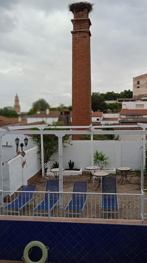 Hotel Rural La Posada De Las Cigueenas Херес де лос Кабайерос Екстериор снимка