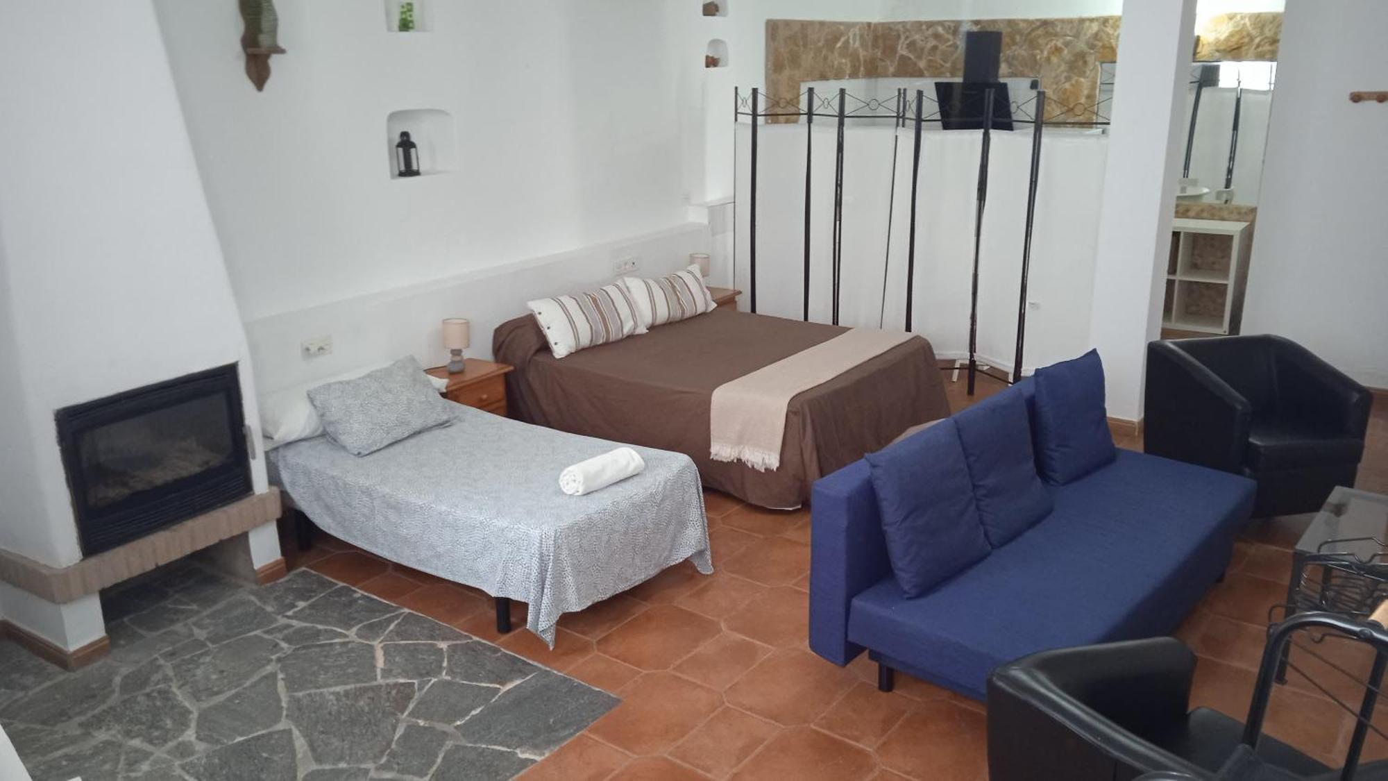 Hotel Rural La Posada De Las Cigueenas Херес де лос Кабайерос Екстериор снимка